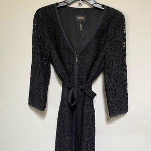 Laundry By Shelli Segal Black Eyelet Lace Shift Dress with Front Zipper